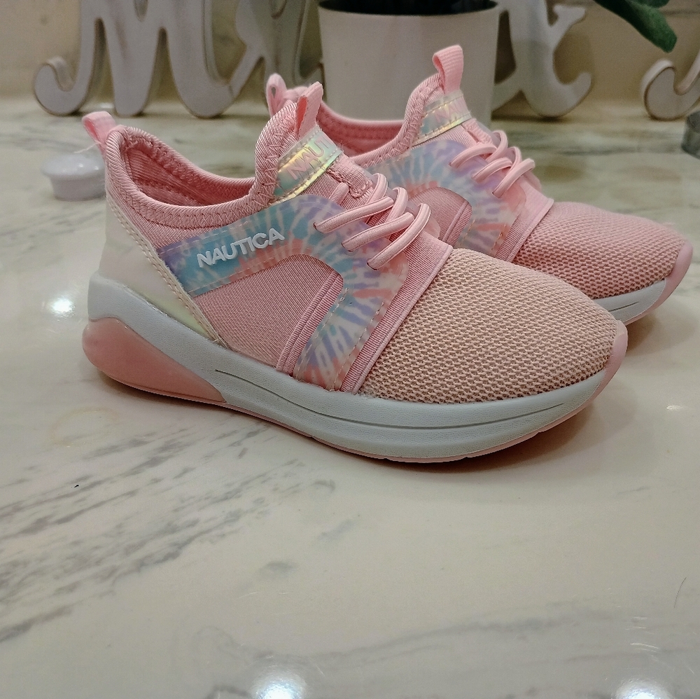 Nautica Toddler Girl Light Up Athletic Shoes Size 9